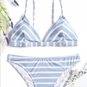 (NWOT) Blue&white striped bikini